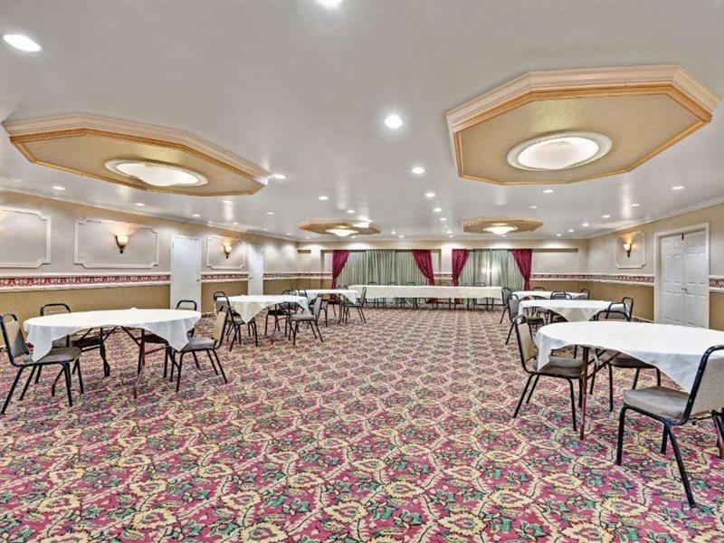 Inn At Atlantic City Hotel & Banquet Galloway Ngoại thất bức ảnh